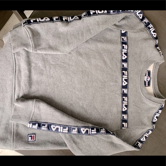 Fila crew neck for men or women - Picture 1 of 5